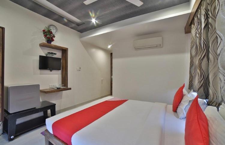 Hotel Green Apple 甘地讷格尔 外观 照片